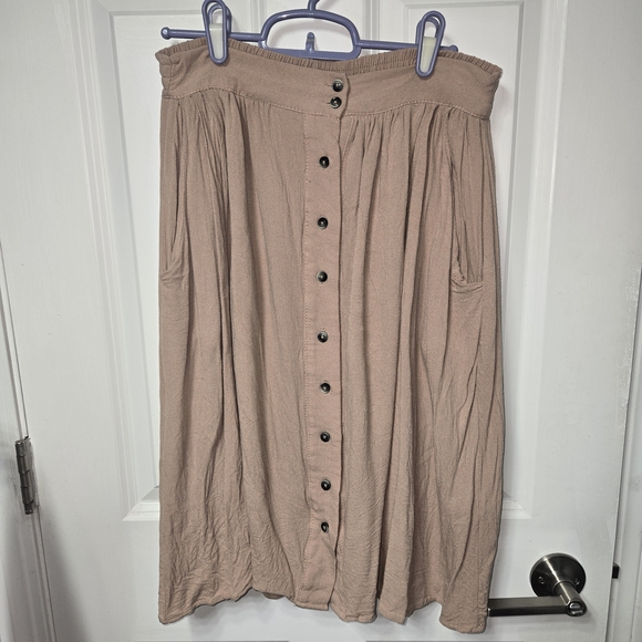 The Main Street Exchange Midi Skirt - Picture 1 of 4